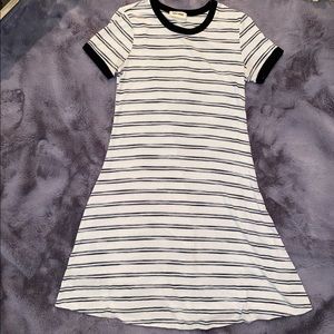 t-shirt dress